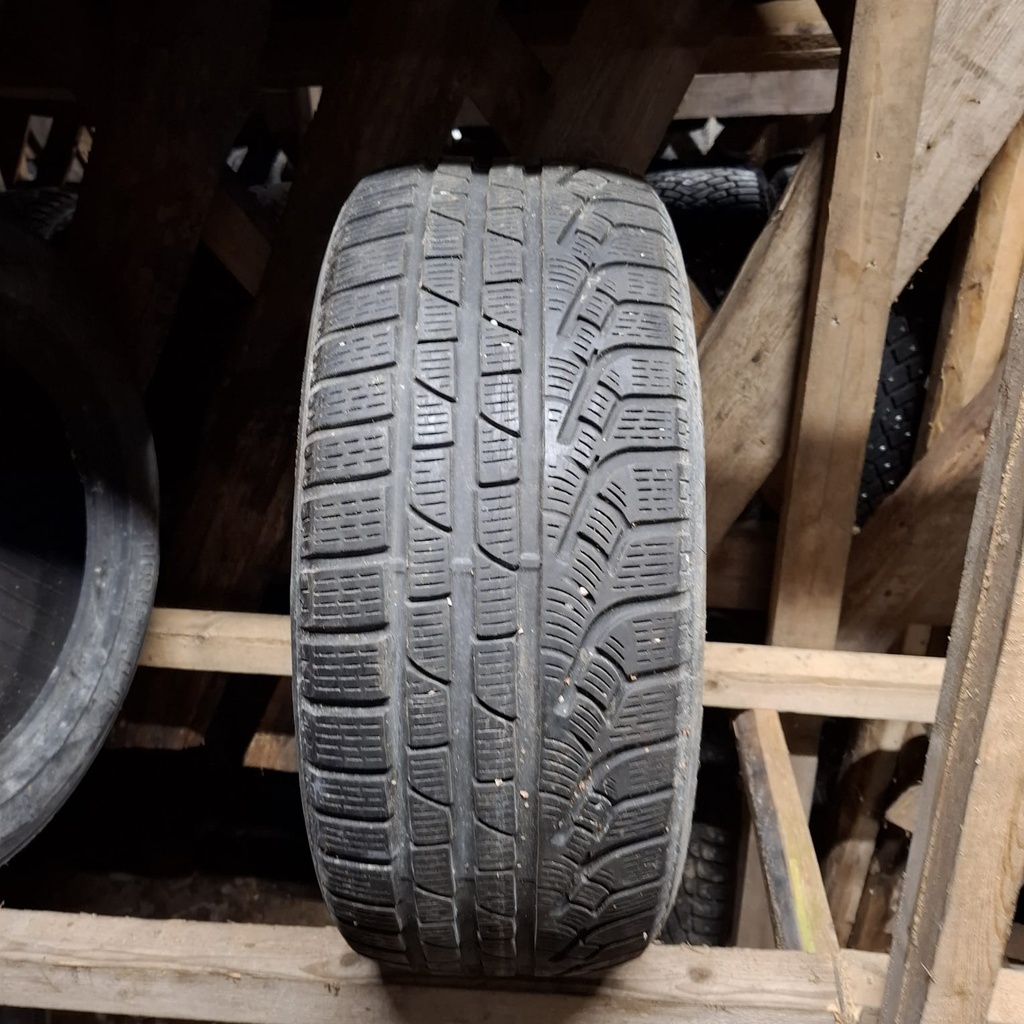 225/55R16 99H Pirelli Sottozero winter 210 Serie 2 Käytetty kitkarengas 6mm DOT-11