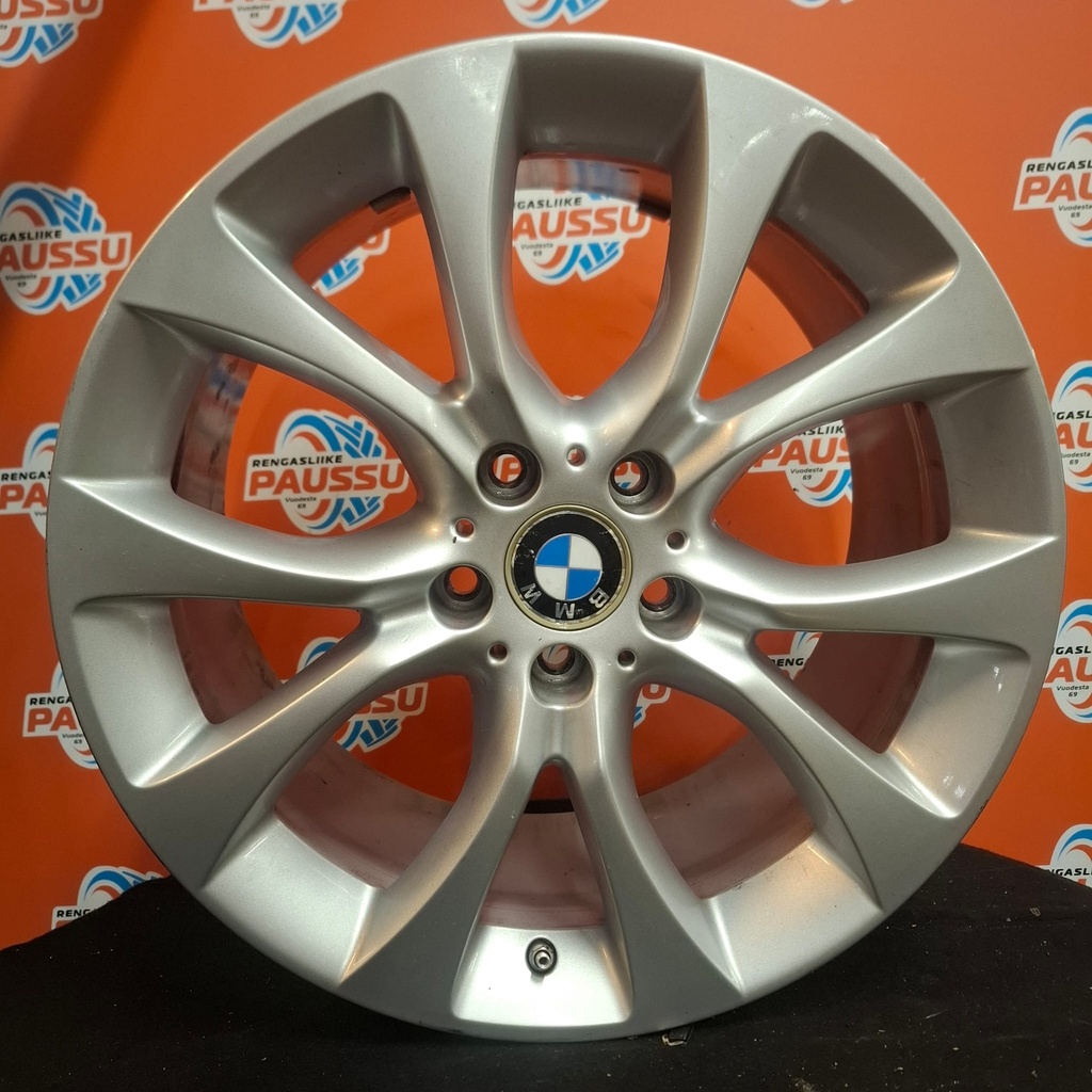 Käytetty BMW Style 450 vannesarja 5x120 ET48 KR74,1 9x19"