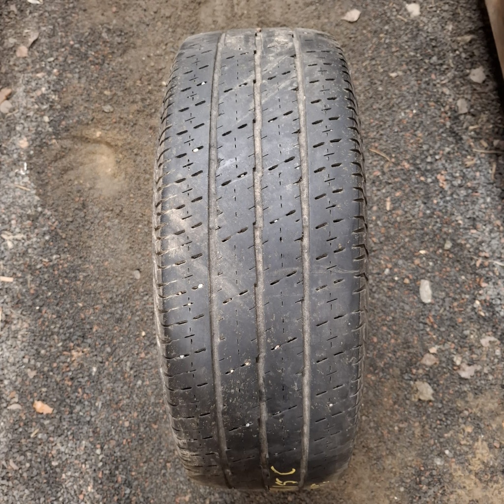 215/65R15C 104/102T Continental Vanco 2 Käytetty kesärengas 5,5mm DOT-17
