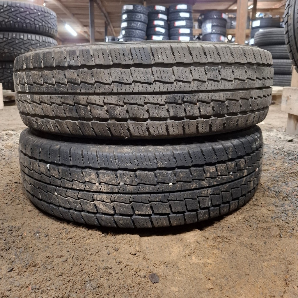 185/75R16C 104/102R Hankook Winter RW06 Käytetty kitkarengas 6-7mm DOT-08