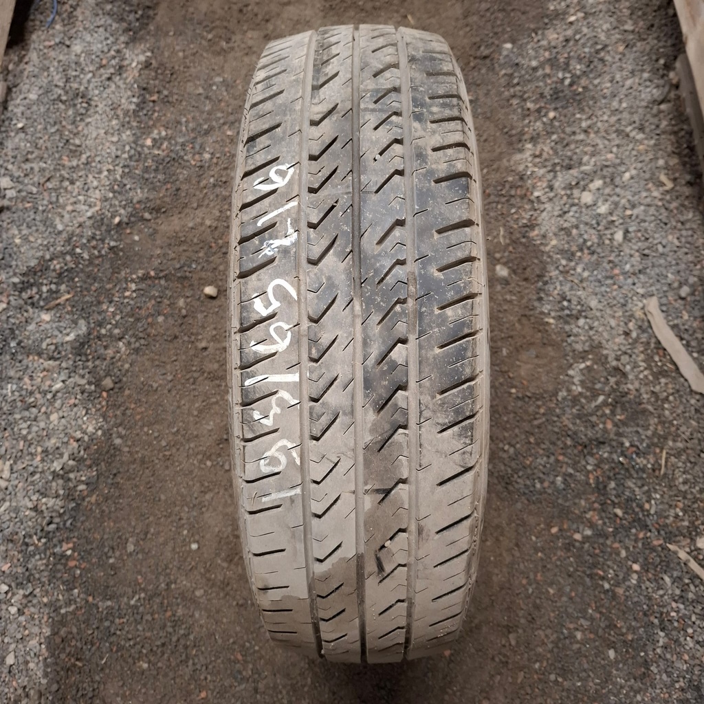 195/65R16C 104/102R Kleber CT300 Käytetty kesärengas 7mm DOT-05