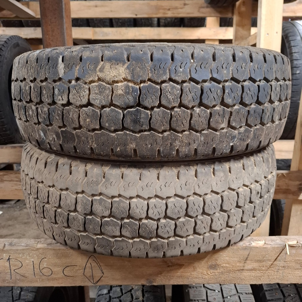 195/65R16C 104/102T Goodyear Cargo Vector Käytetty kitkarengas 6mm  DOT-08