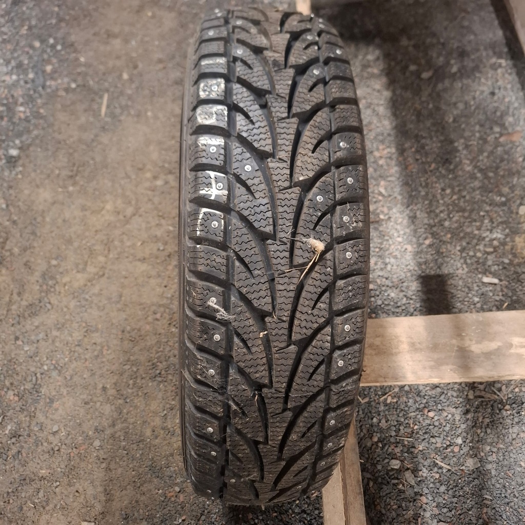 185/80R14C 102/100Q Sailun Ice Blazer WST1 Käytetty nastarengas Ajamaton DOT-21