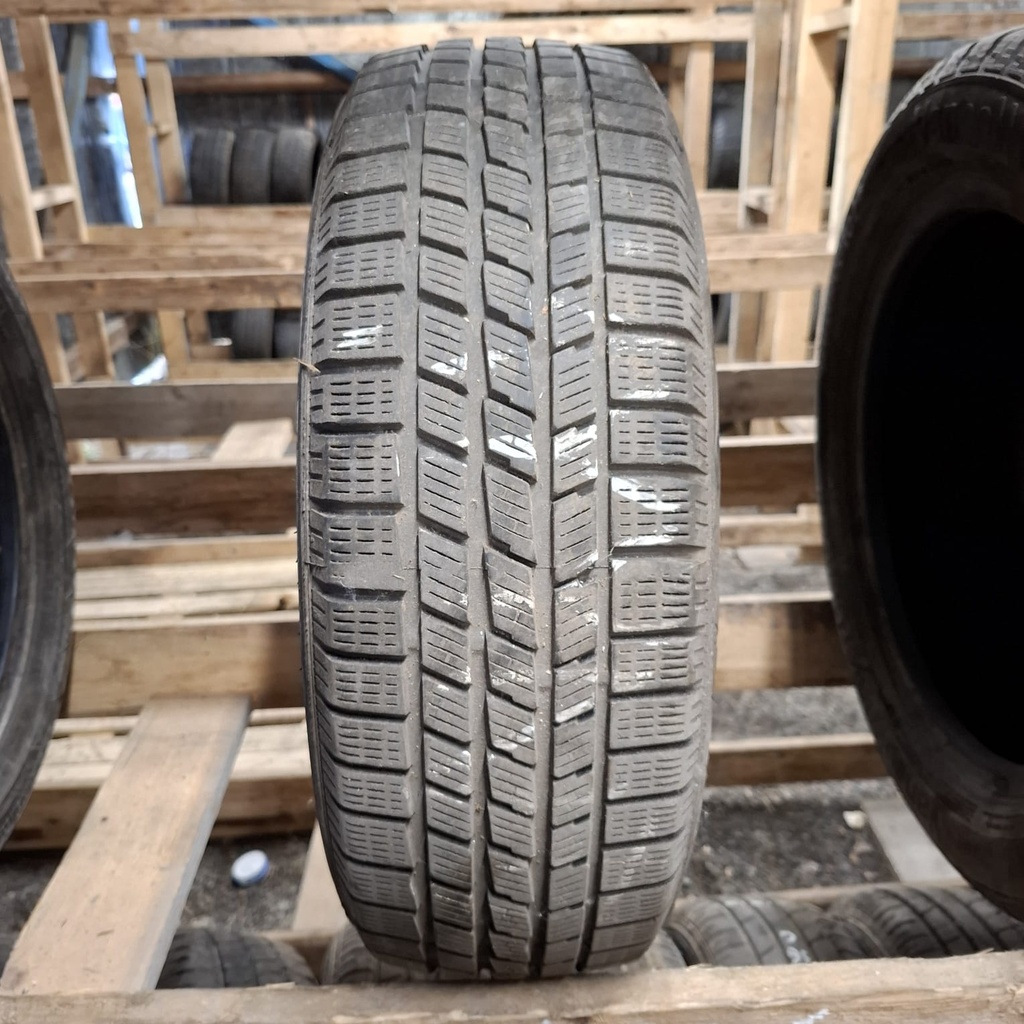 195/60R16C 99/97T Pirelli Winter 190 SnowSport Käytetty kitkarengas 6,5mm DOT-11