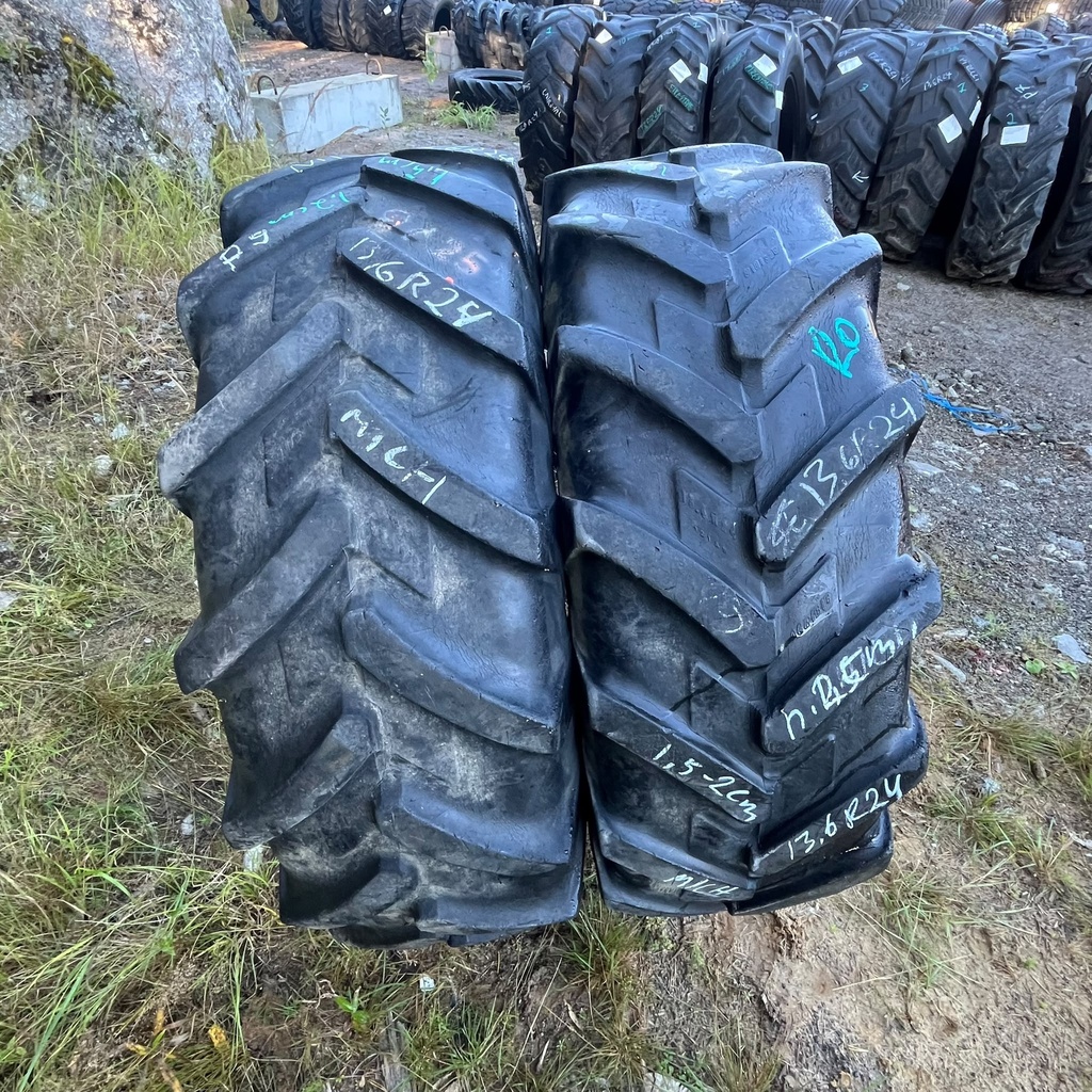 340/85R24 (13.6R24) 121A8 Michelin AgriBIB Käytetty rengas 15mm DOT-06 (Pykimää, Asennus sisärenkailla)