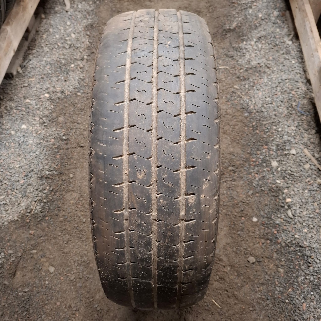 205/60R16C 107/105T Matador Maxilla 2 Käytetty kesärengas 4,5mm DOT-20