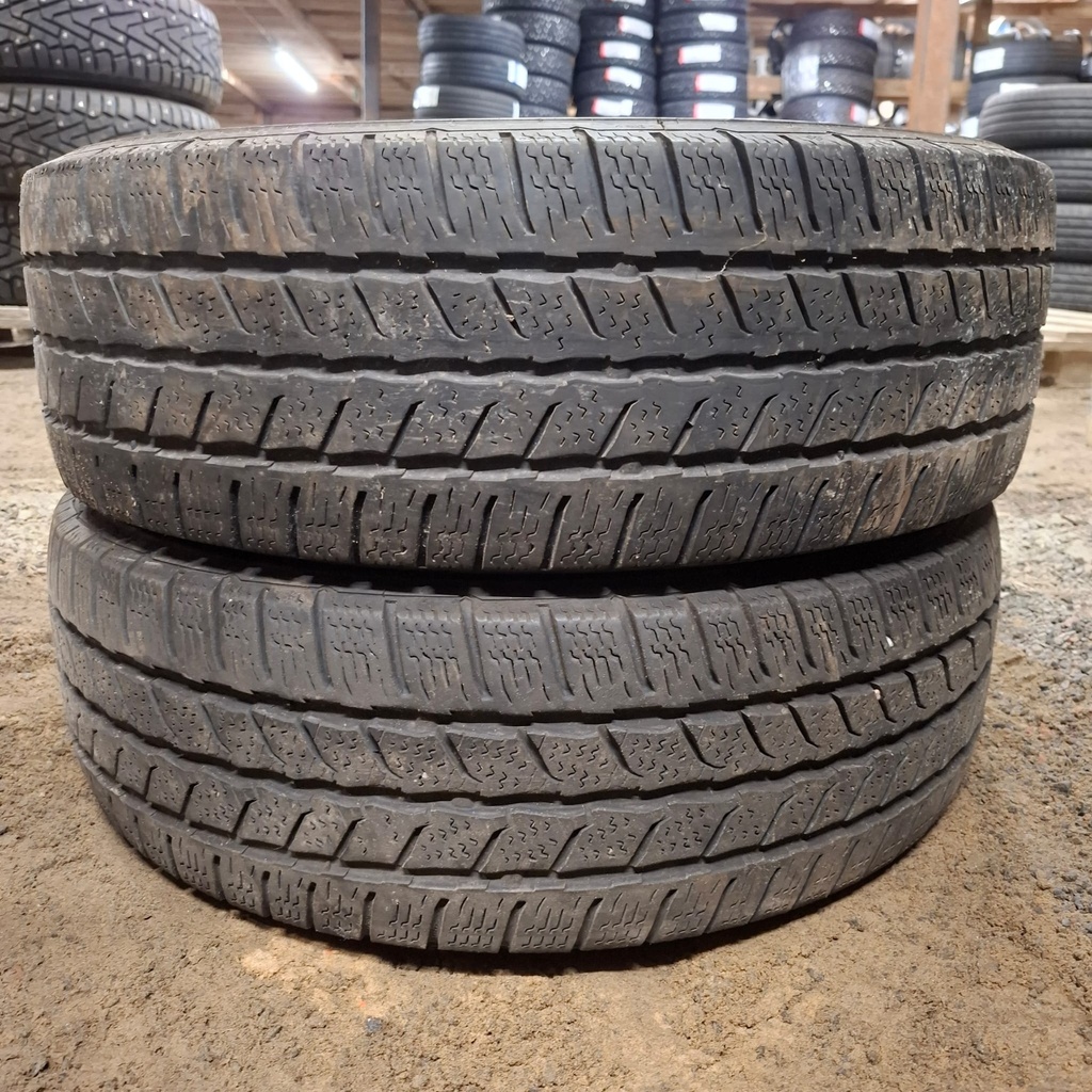 205/65R16C 107/105T Continental VanContact Winter Käytetty kitkarengas 4-5mm DOT-22