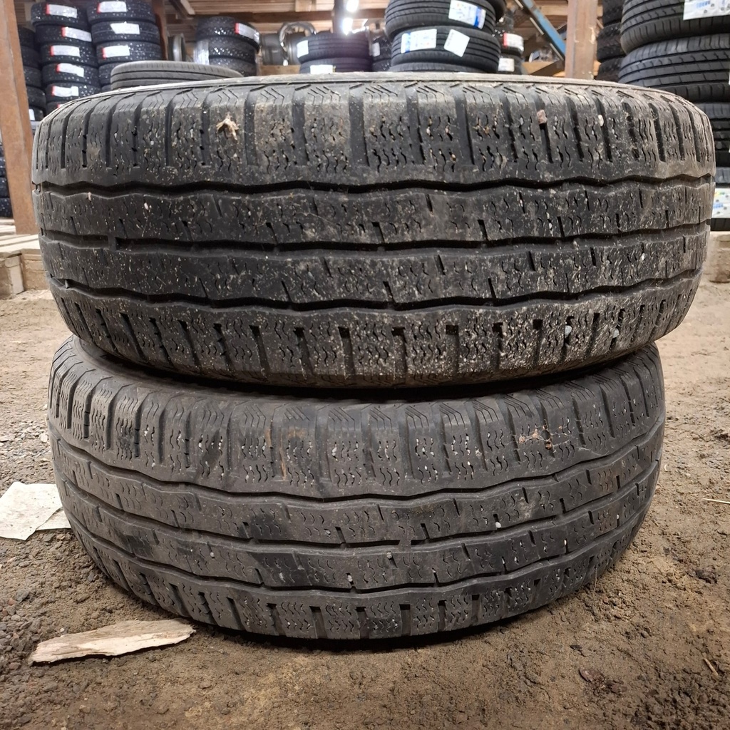 215/65R16C 109/107T Sailun Endure WSL1 Käytetty kitkarengas 4-5mm DOT-17