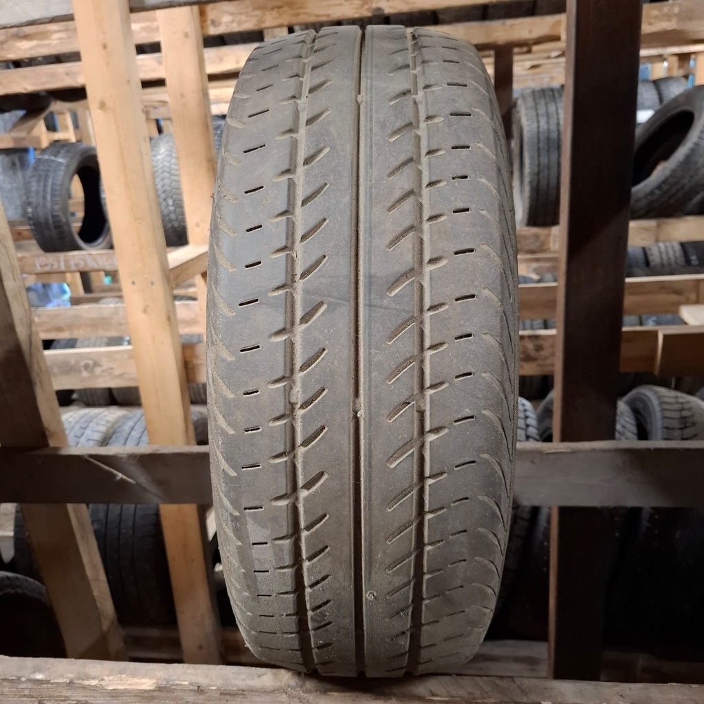 225/60R16C 105/103H Continental Vancontact 2 Käytetty kesärengas 5,5mm DOT-15
