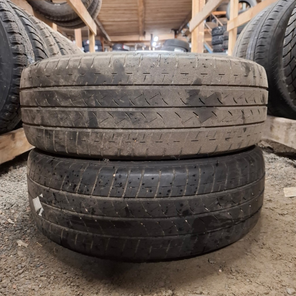 215/60R17C 109/107T Bridgestone Duravis R660 ECO Käytetty kesärengas 3,5-5mm DOT-19