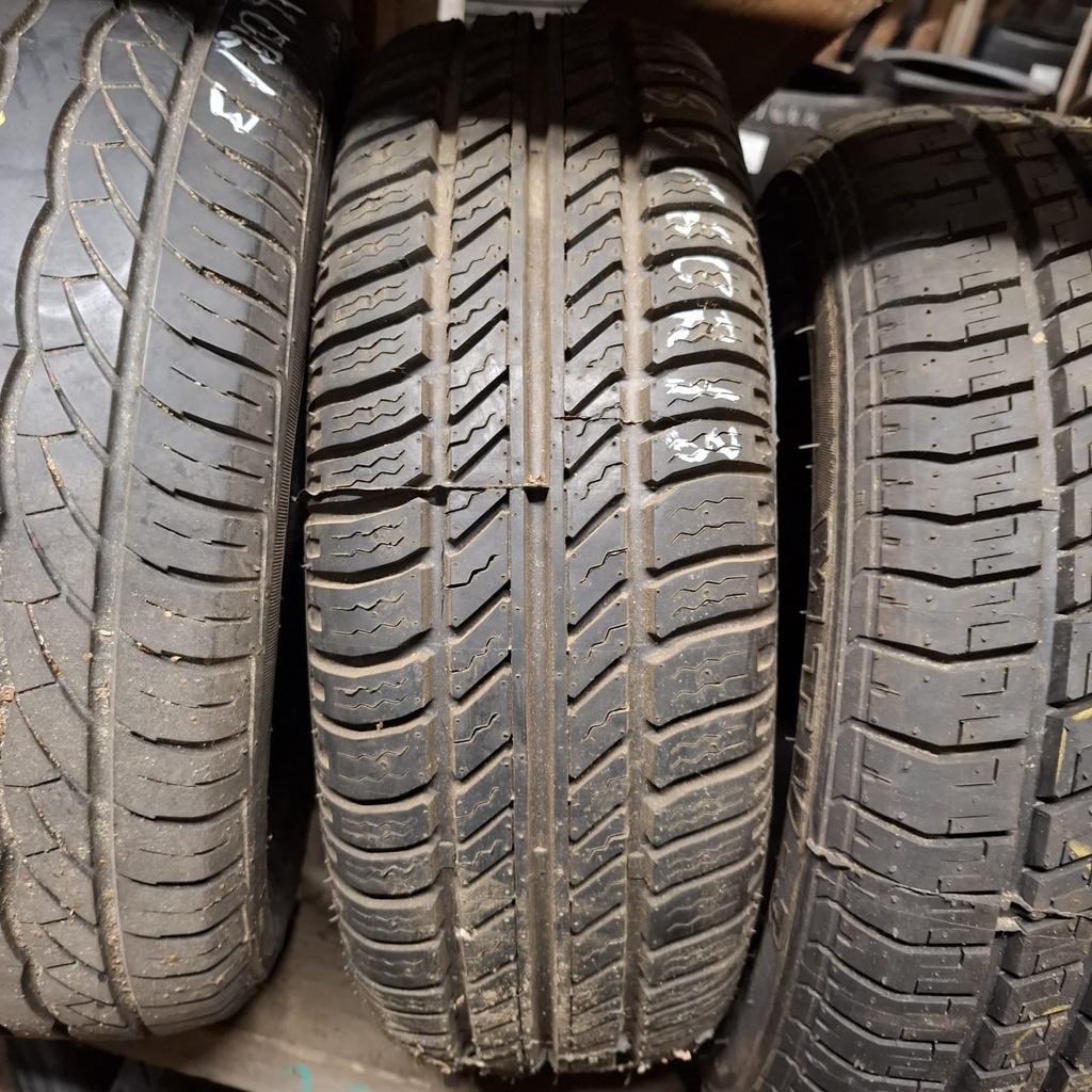 185/60R13 80S Pinnoitettu Ajamaton kesärengas Vanha