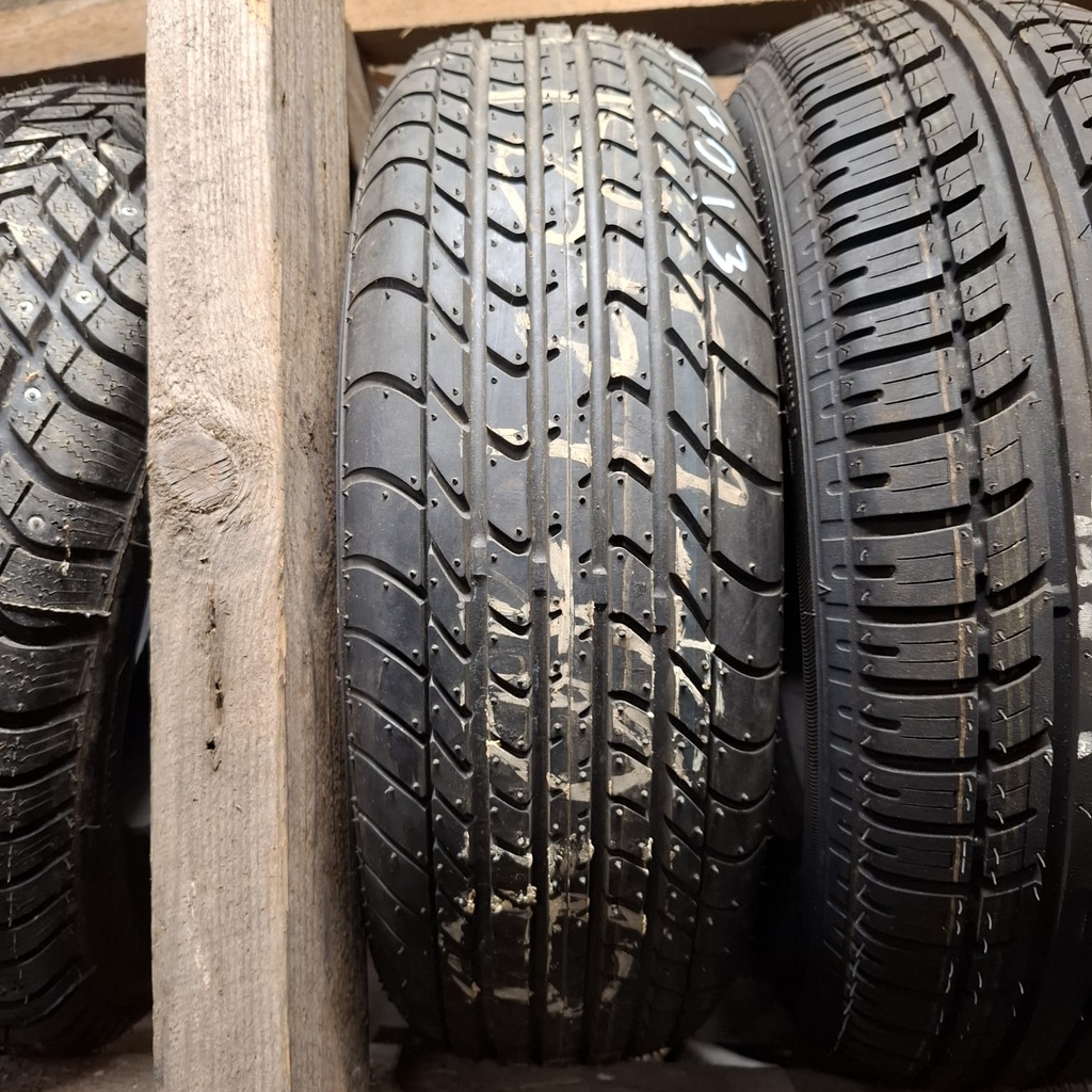 185/70R13 86H GTRadial GTChampiro 70 Ajamaton kesärengas DOT-00