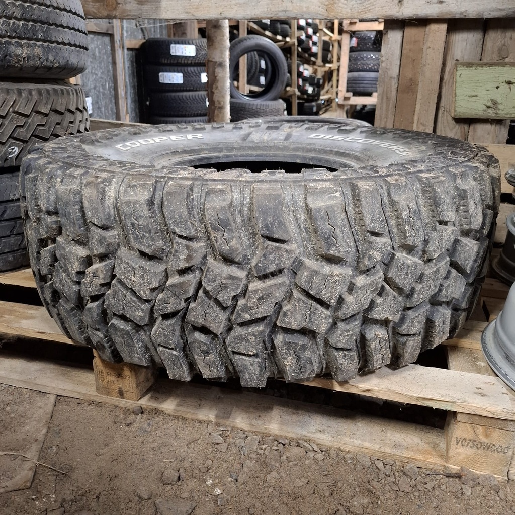 35x12.50R15LT Cooper Discoverer STT Pro Käytetty rengas 11mm DOT-19