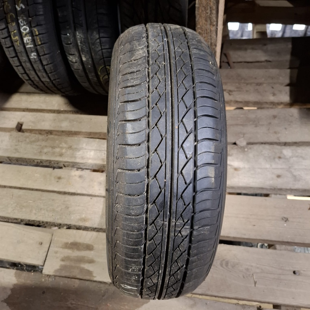 165/60R14 75H Hankook Optimo K405 Käytetty kesärengas 6mm DOT-04