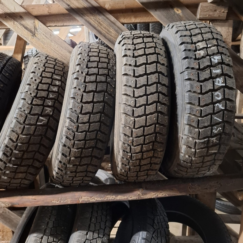 175/70R14 84Q Michelin XM+S200 Ajamaton nastarengas DOT-98