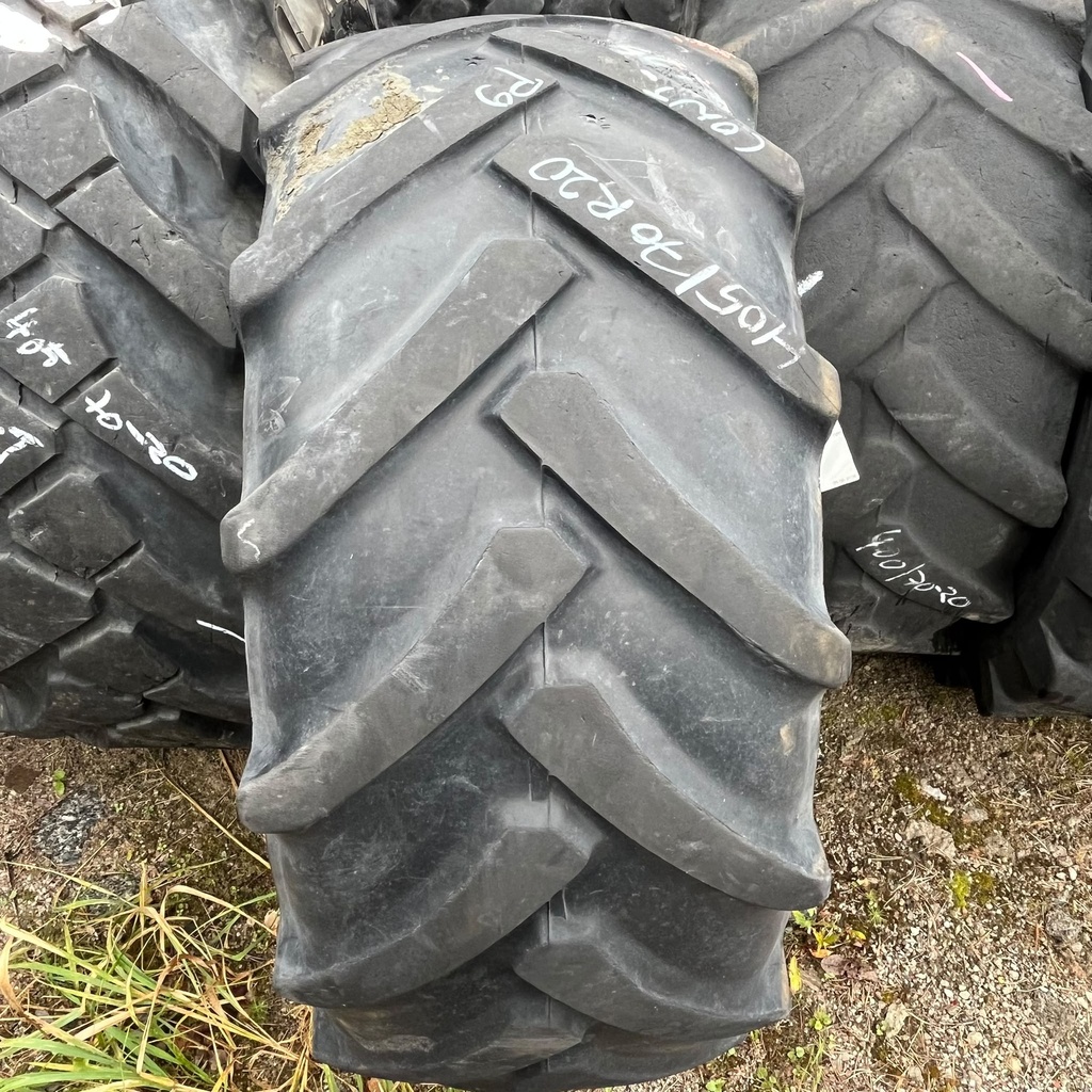 405/70R20 (16.0/70R20) 136G Continental Contact AC70G Käytetty työkoneen rengas 12mm DOT-07