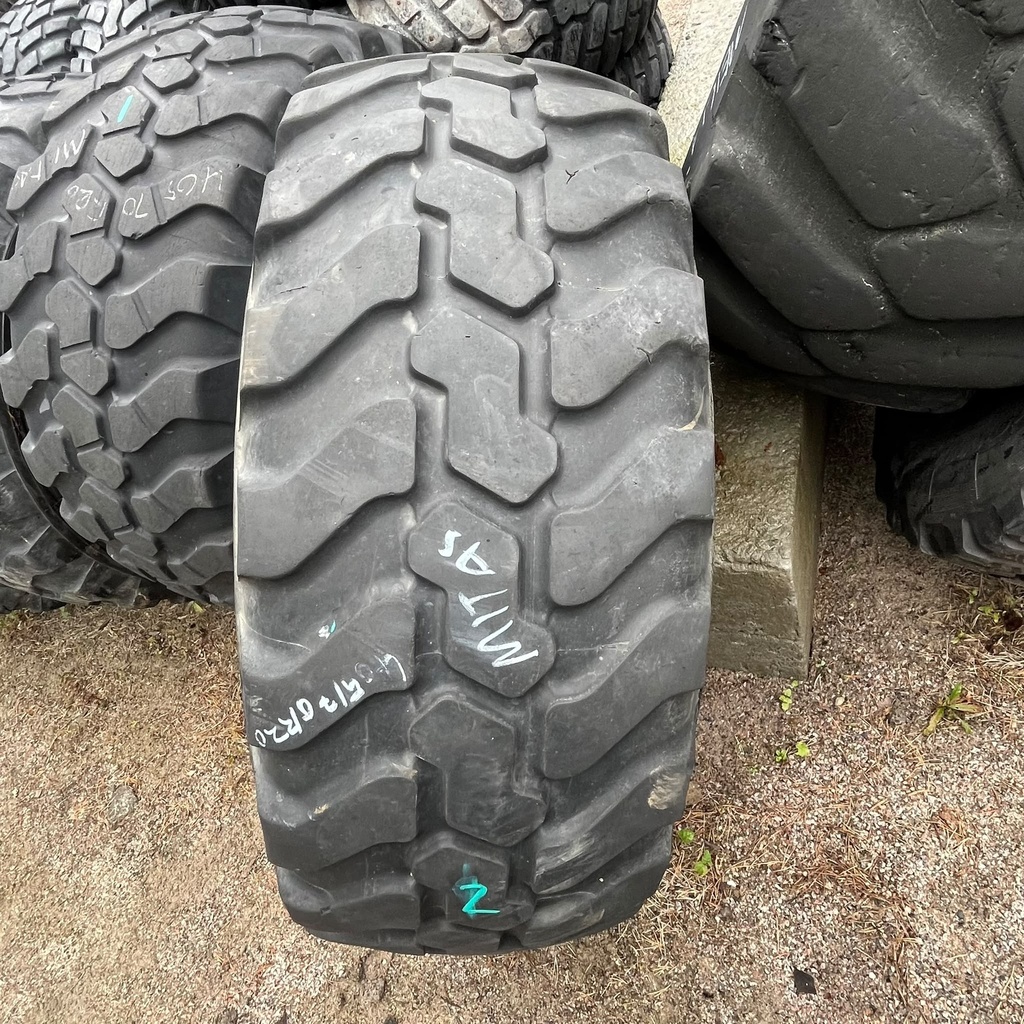 405/70R20 (16.0/70R20) 152J Mitas MPT-21 Käytetty työkoneen rengas 11mm DOT-13