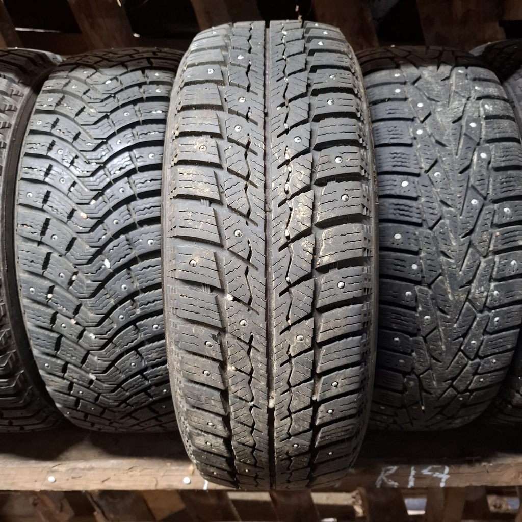 185/65R14 86T Landsail Ice Star IS33 Käytetty nastarengas 7,5mm DOT-16