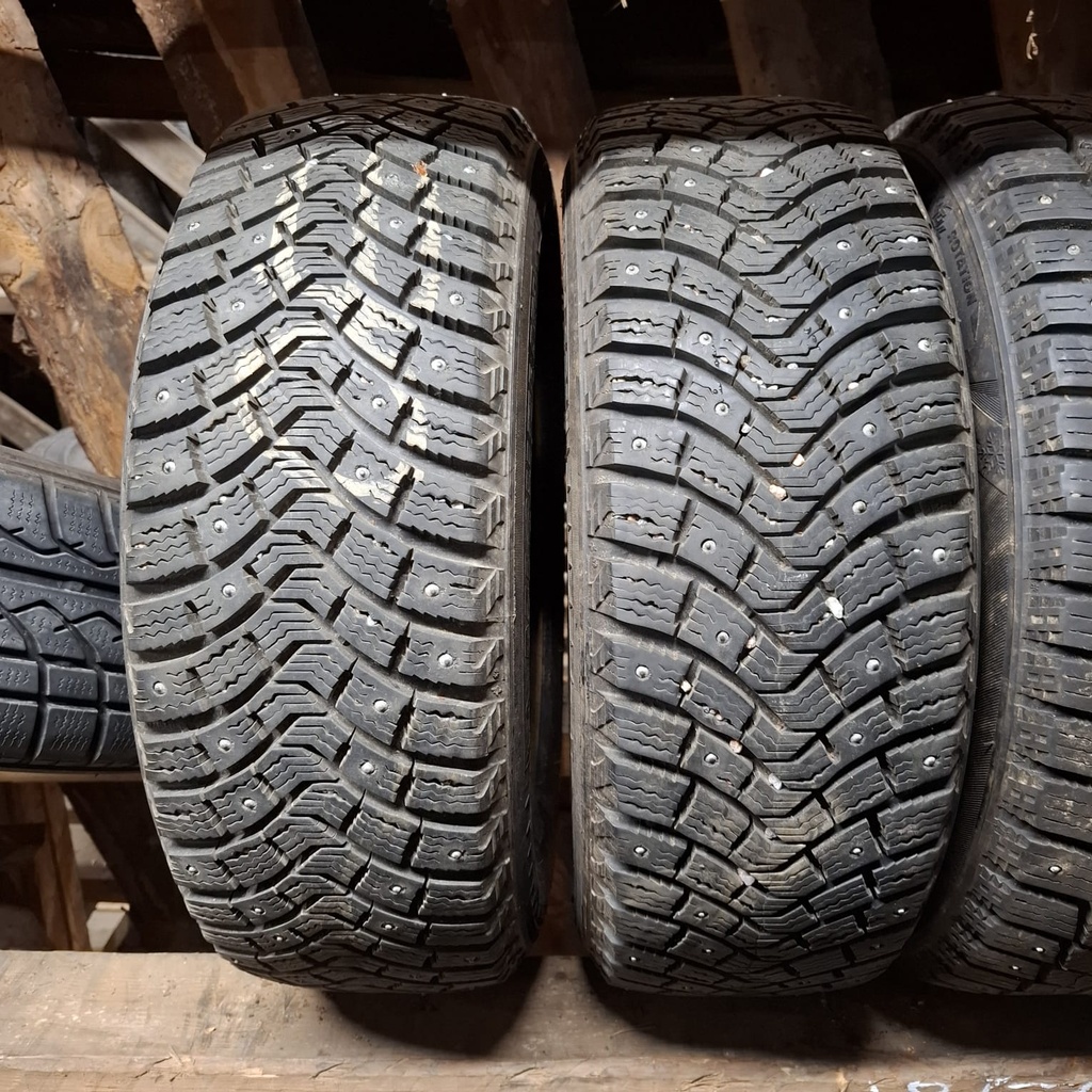 185/65R14 90T Michelin X-Ice North Käytetty nastarengas 8mm DOT-11