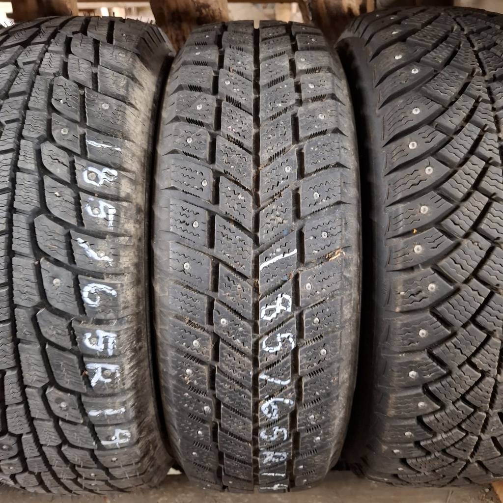 185/65R14 86T Kingstar W411 Winter Radial Käytetty nastarengas 8,5mm DOT-08