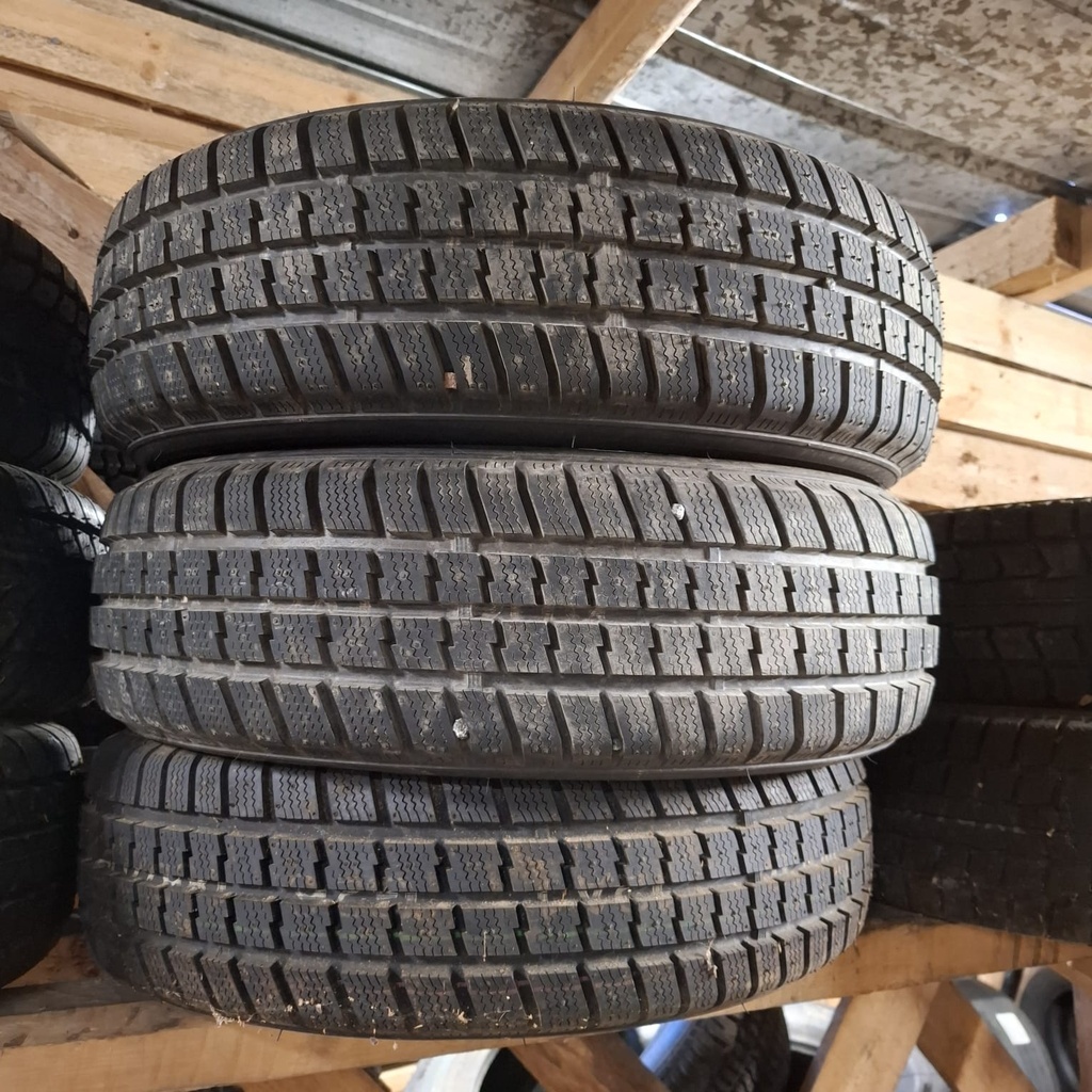 185/70R14 88T Kingstar W410 Winter Radial Käytetty kitkarengas Ajamaton DOT-05