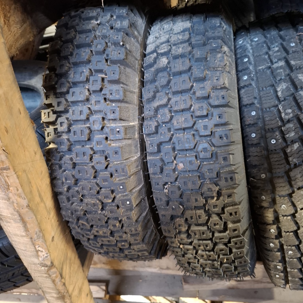185/80R14 Pinnoitettu Käytetty kesärengas Ajamaton Vanha