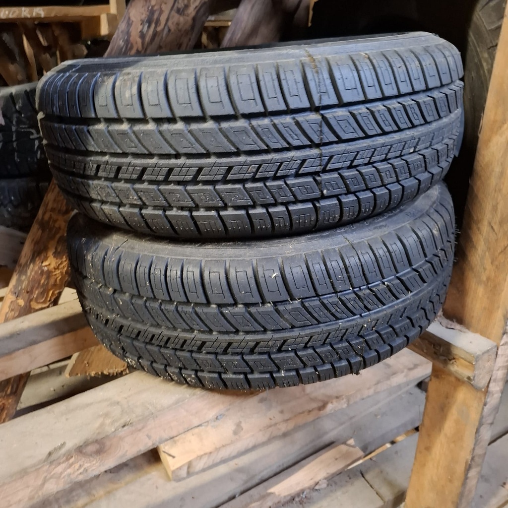 195/60R14 86Q Pinnoitettu Käytetty kesärengas Ajamaton DOT-08