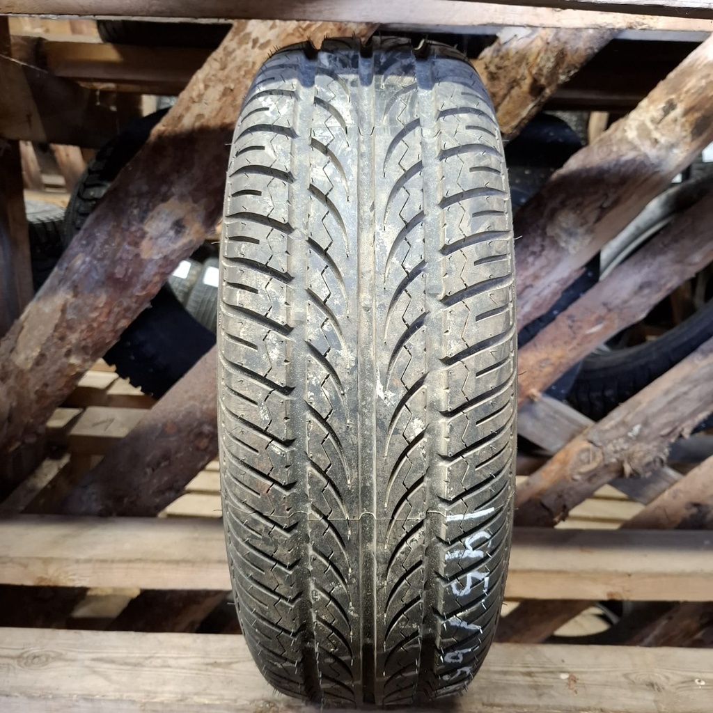 195/65R14 89H Nokian NRH Käytetty kesärengas Ajamaton DOT-96