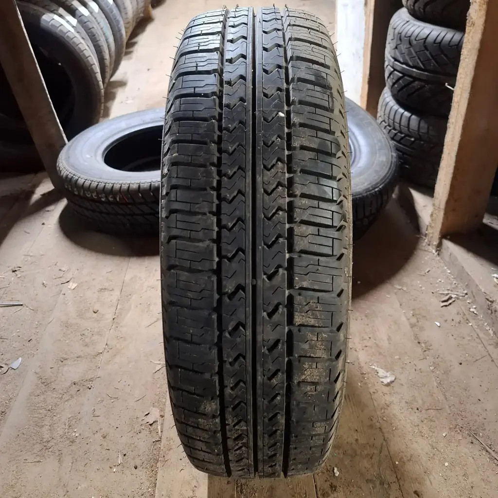 195/70R15 97S Kleber G2S Ajamaton Käytetty kesärengas DOT-96
