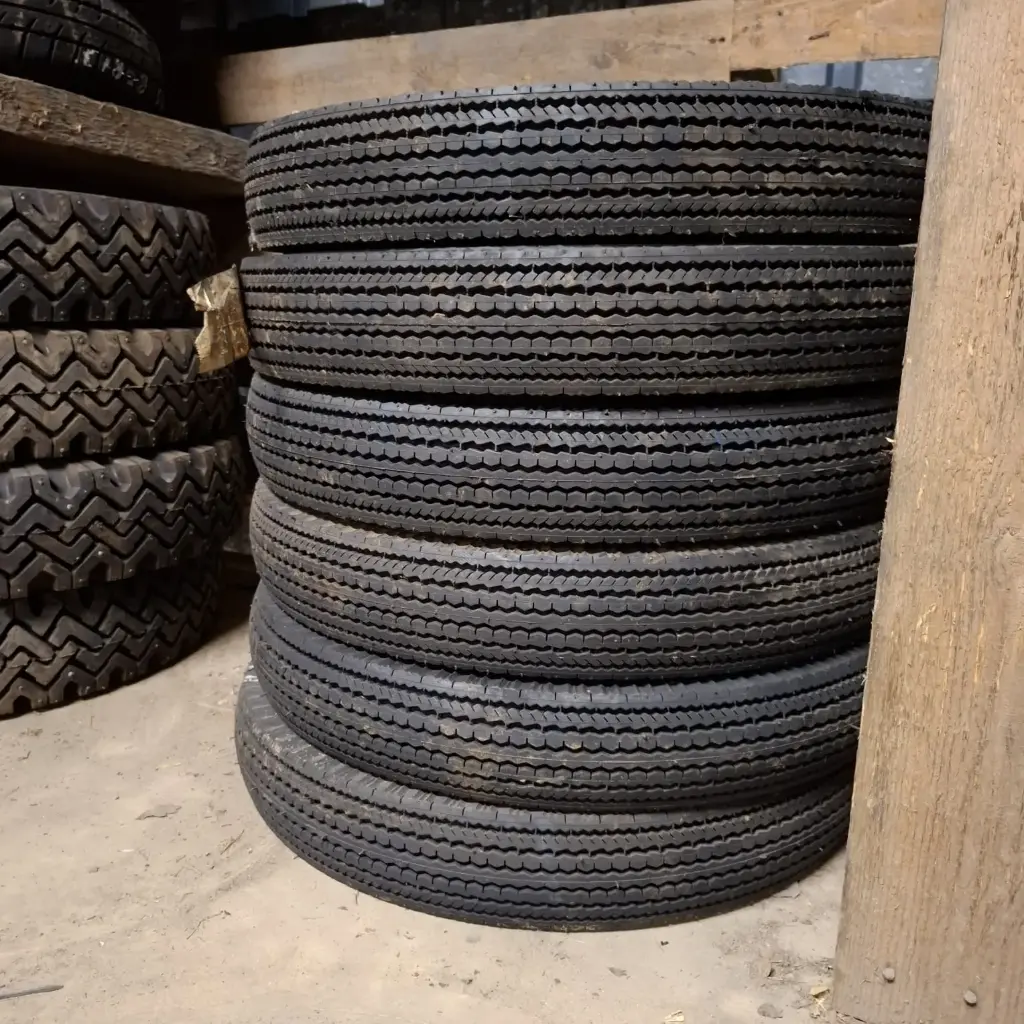 5.90-14C Nokian SuperStrada Ajamattomat Rättirenkaat