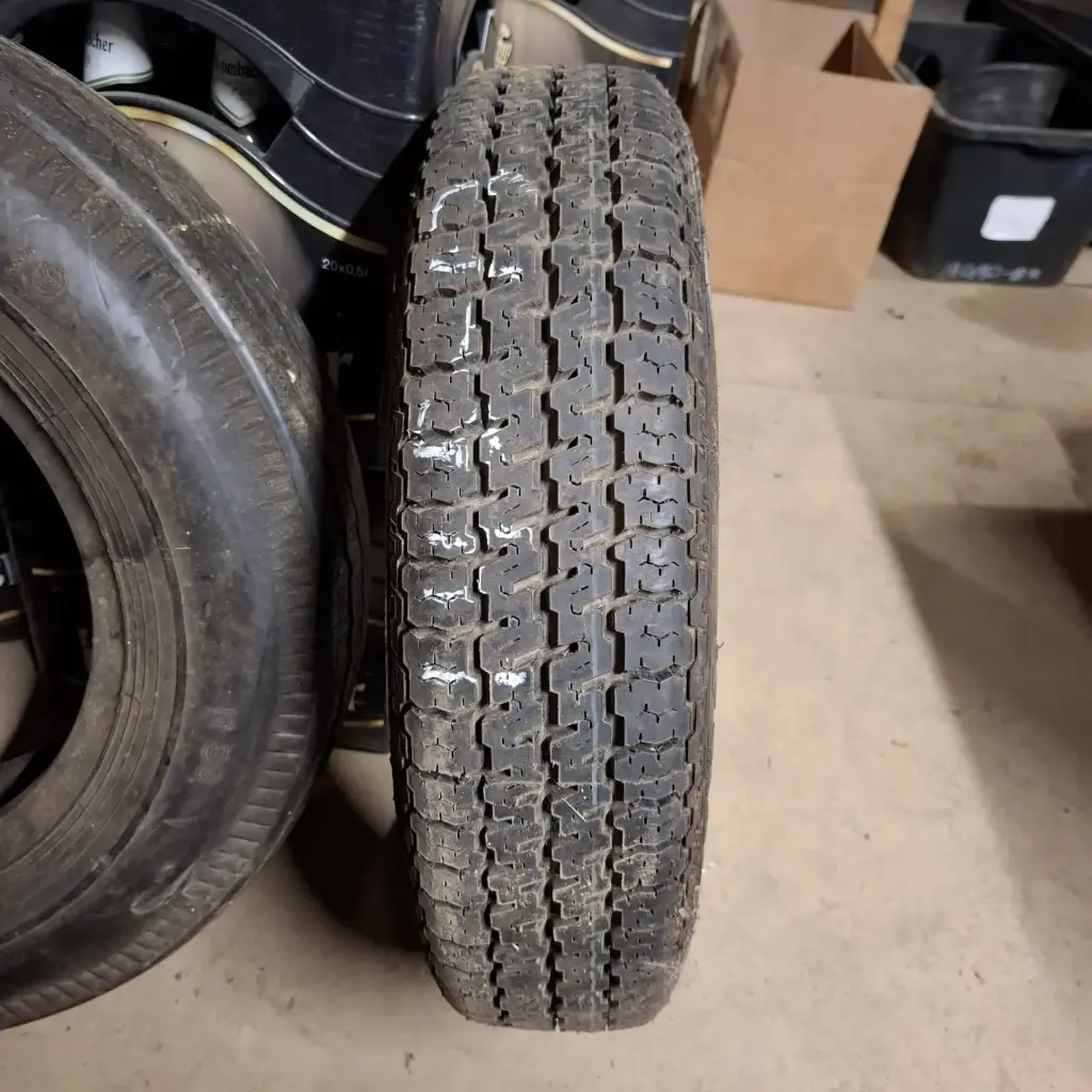 145/80R13 74S Pirelli P4 Ajamaton kesärengas DOT-96