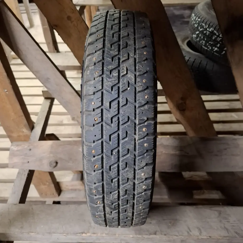 155/80R14 78S Skandic Arctic Circle Käytetty nastarengas 5mm DOT-99