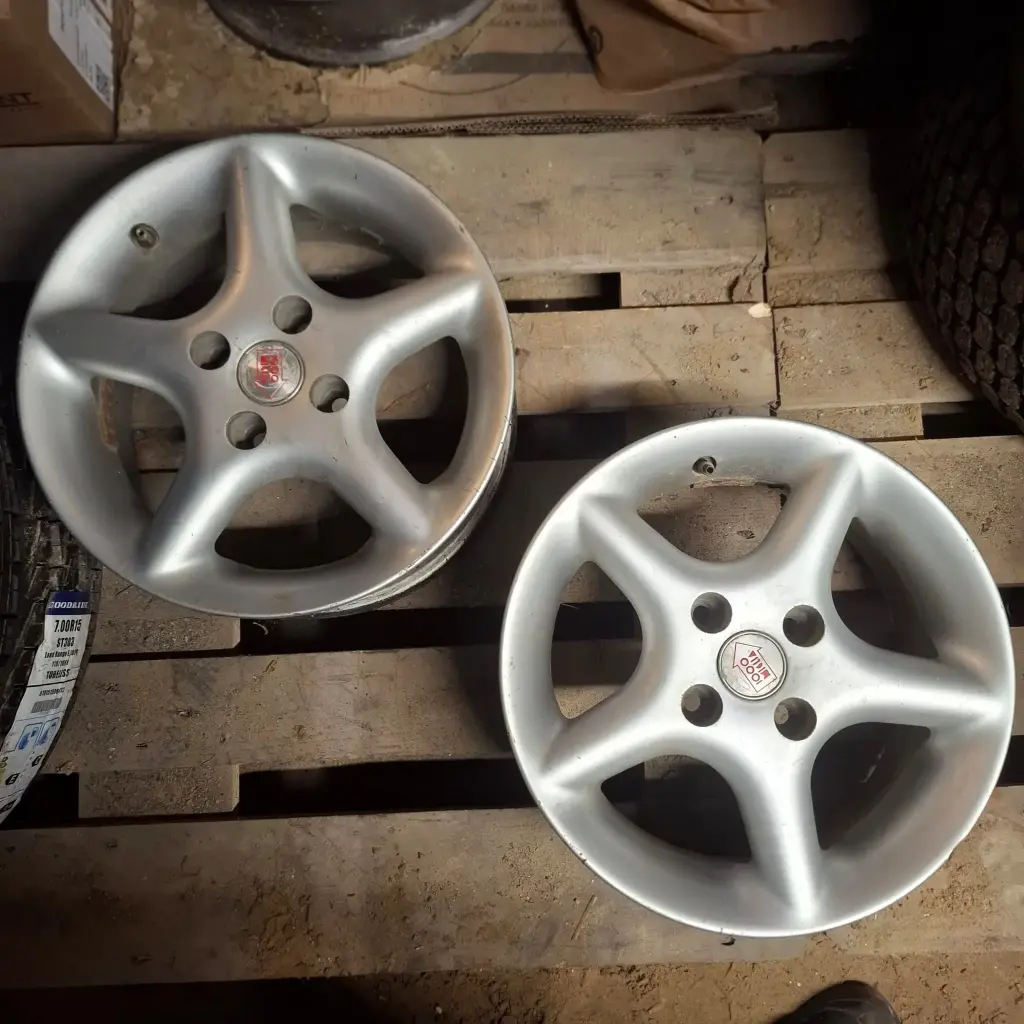 Käytetty vanne 4x100 ET35 KR57,1 6x14" HUOM! VAIN 2KPL!