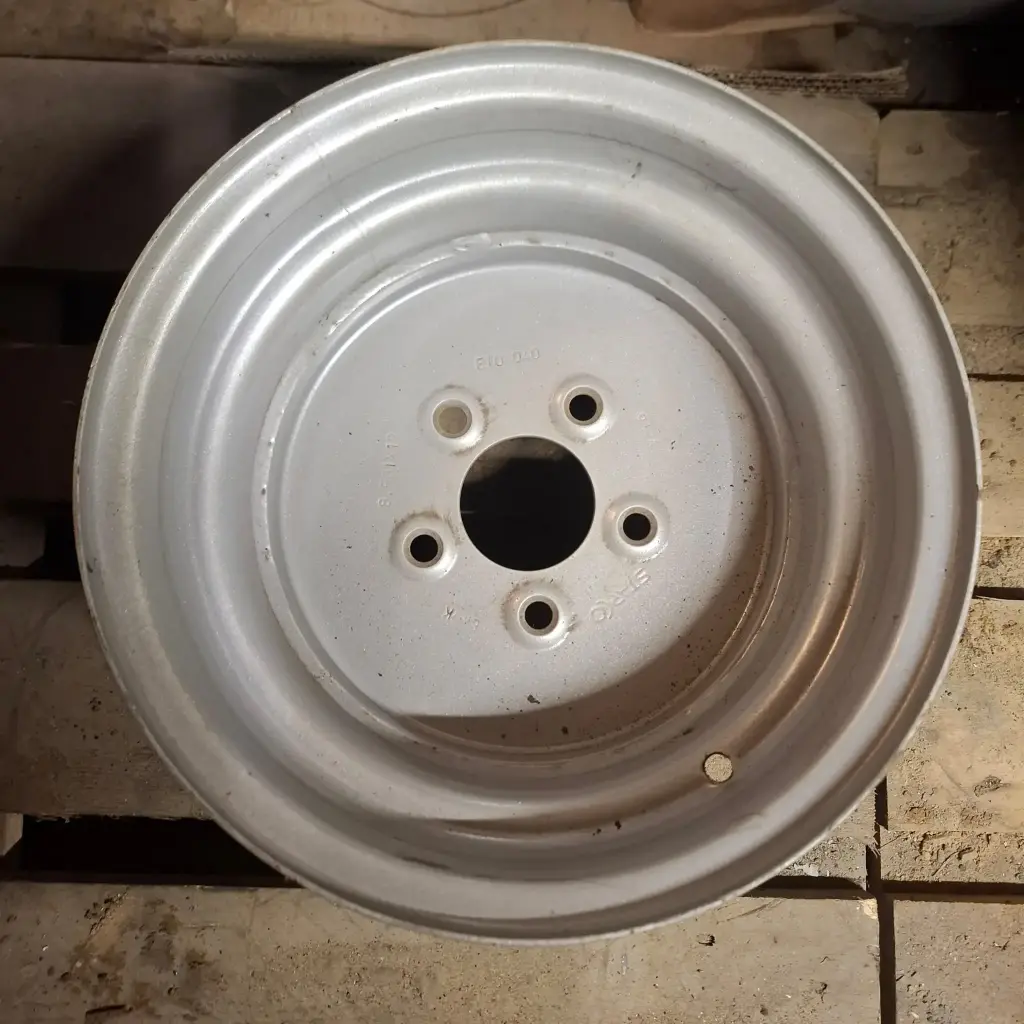 Uusi Työkoneen vanne 5x112 ET0 KR67 8,5x12"