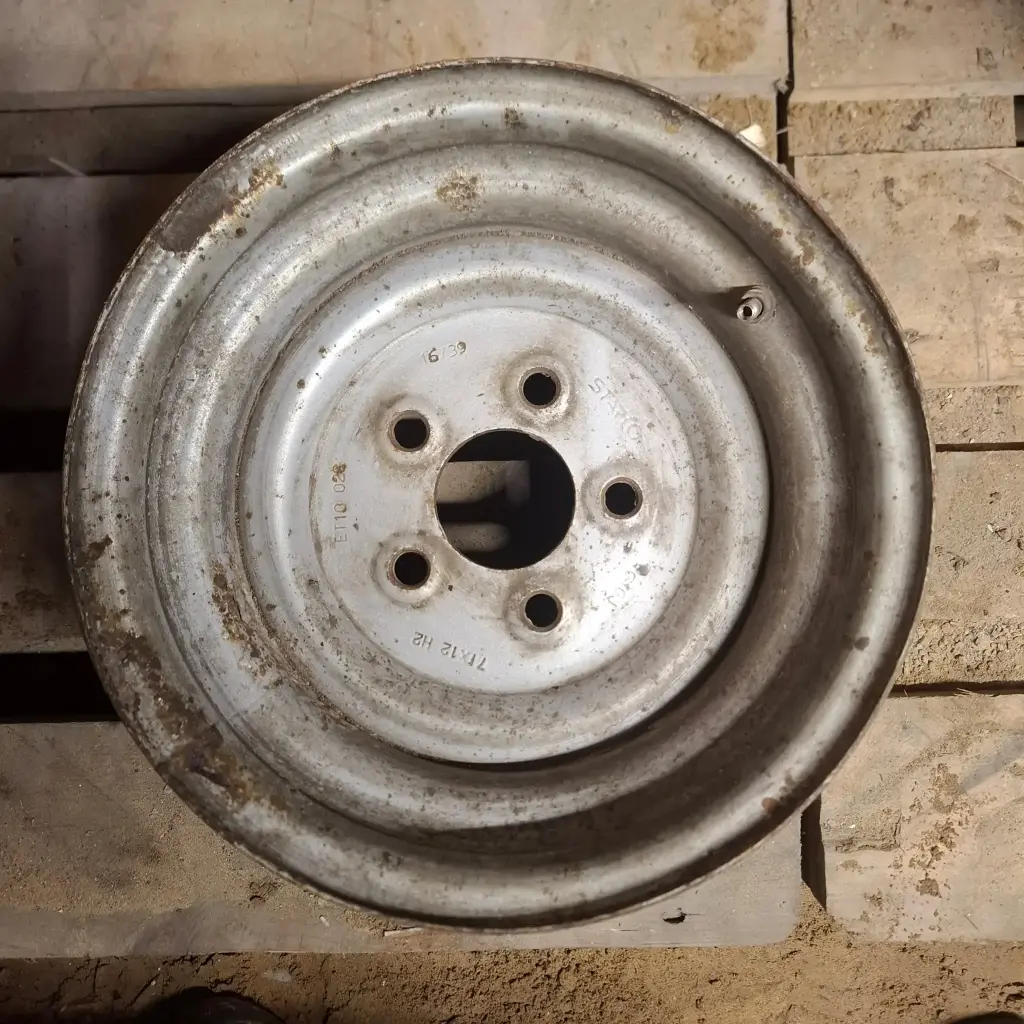 Käytetty Työkoneen vanne 5x112 ET10 KR67 7x12"