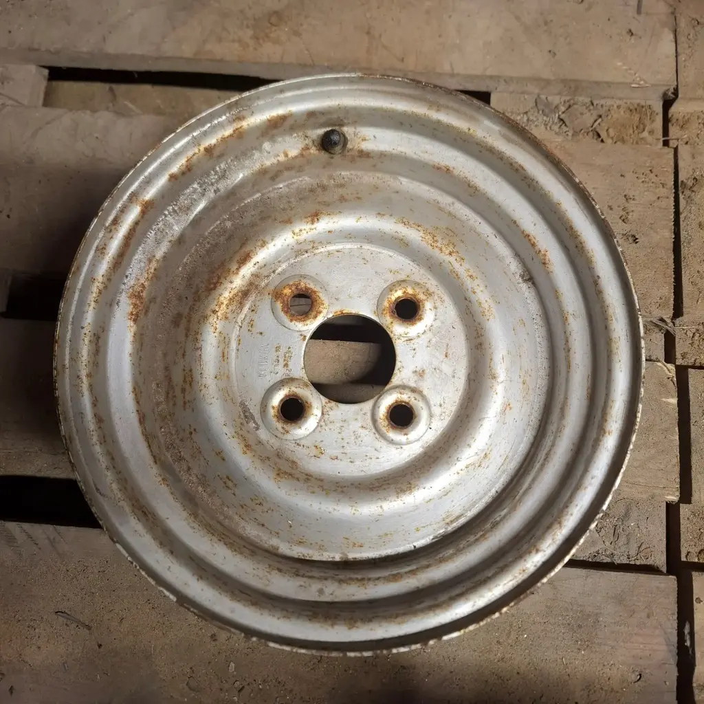 Käytetty Työkoneen vanne 4x100 ET-4 KR60 4x12"