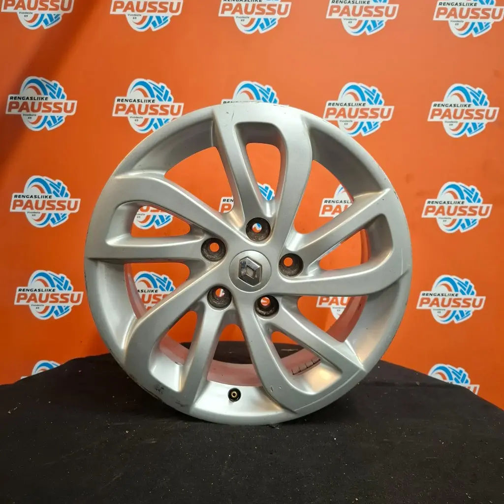 Käytetty RENAULT vannesarja 5x114,3 ET47 KR66,1 6,5x16"