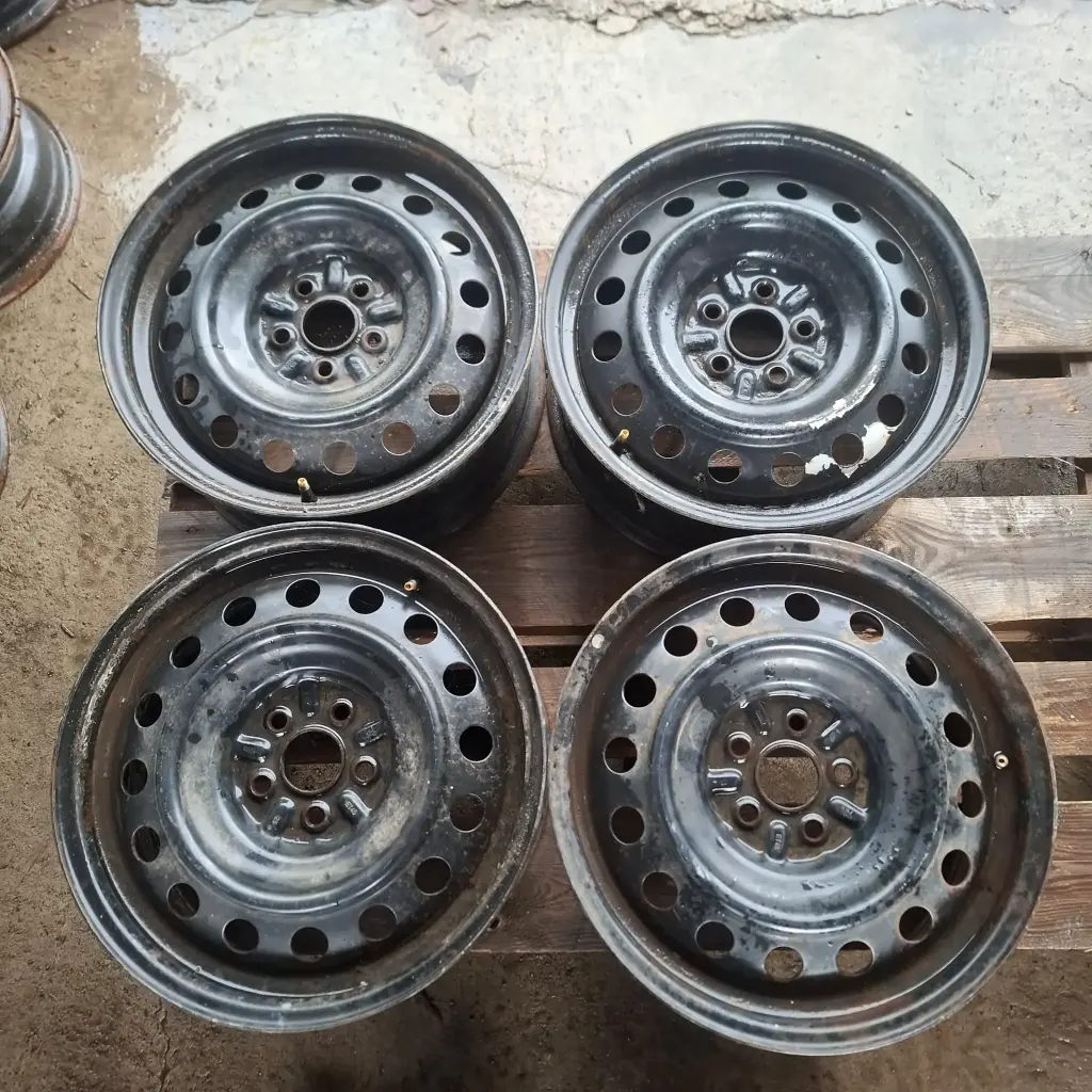Käytetty Peltivanne 5x100 ET45 KR54,1 6,5x16"