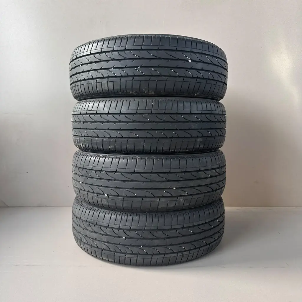 215/60R17 96H Bridgestone Dueler H/P Sport Käytetty kesärengas 5-6mm DOT-19