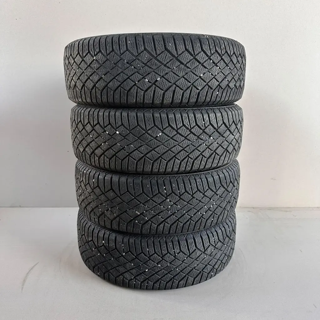 185/60R15 88T XL Continental VikingContact 7 Käytetty kitkarengas 6,5mm DOT-18