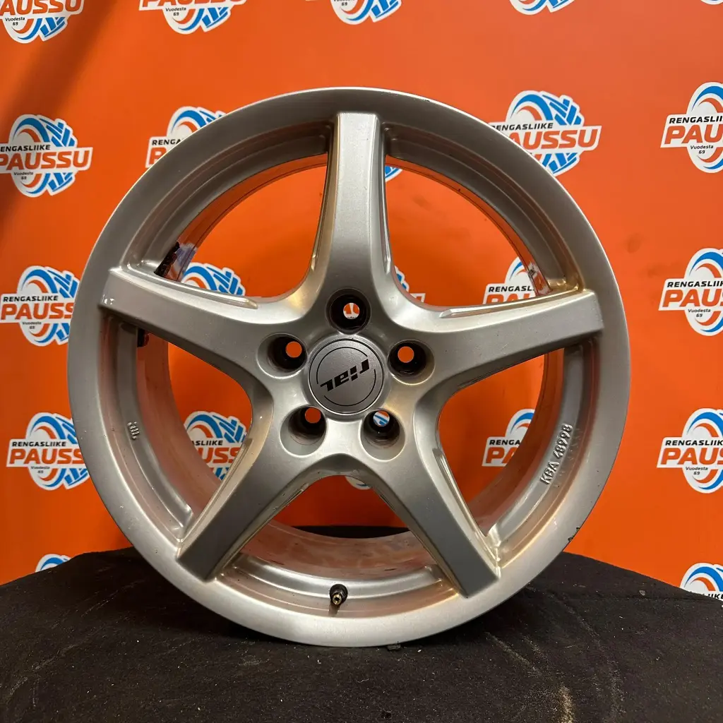 Käytetty Rial vannesarja 5x112 ET28 KR66,6 7,5x17