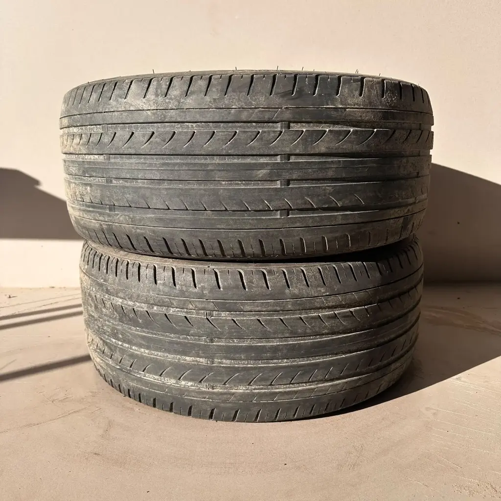 255/40ZR19 100Y Nankang Noble Sport NS-20 Käytetty kesärengas 3-3,5mm DOT-20 ja -21