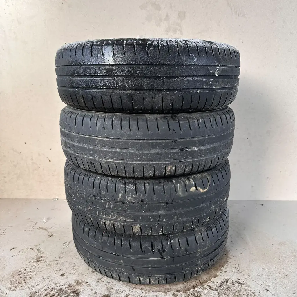 185/65R15 88T Michelin Energy Saver Käytetty kesärengas 3,5-4,5mm DOT-13