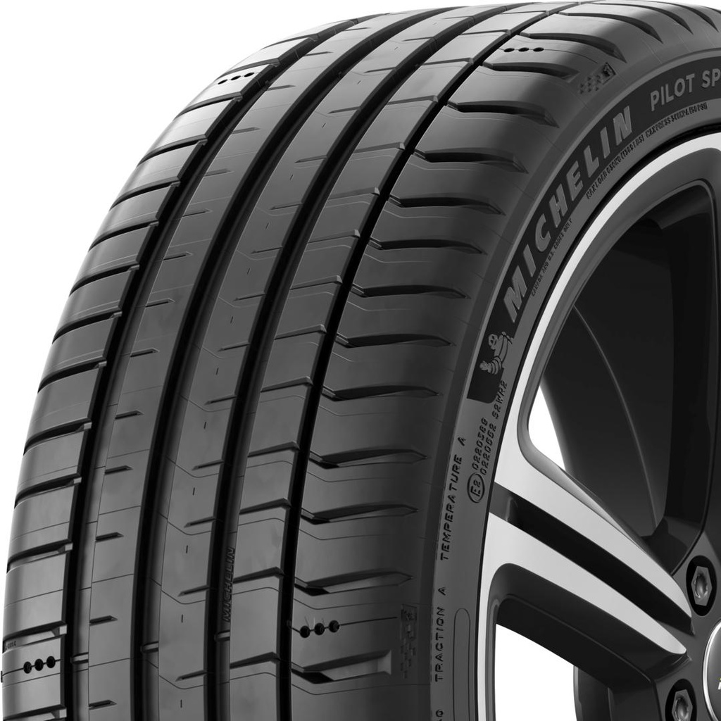 235/40R18 95Y MICHELIN PILOT SPORT 5 XL RG