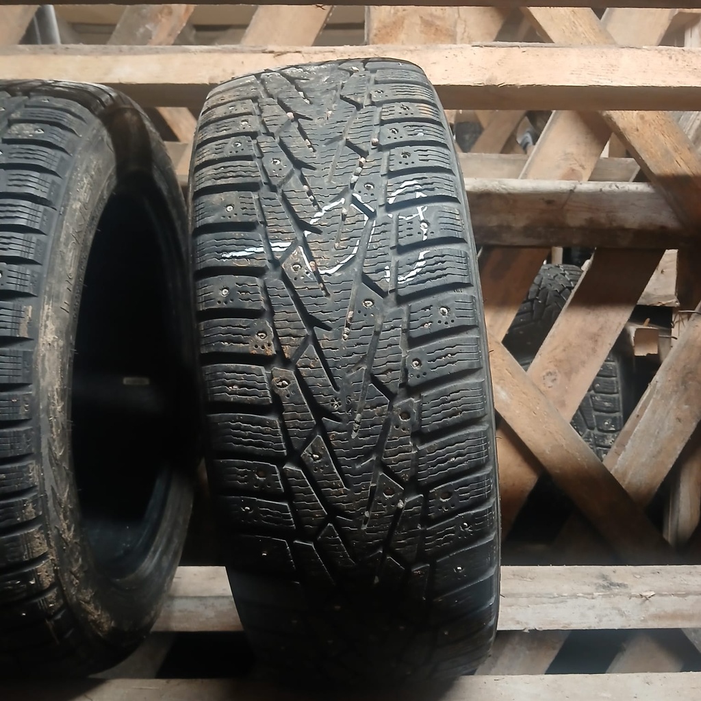 205/55R16 Nokian Hakkapeliitta 7 Käytetty 7mm DOT-09 (Nastoja poikki)