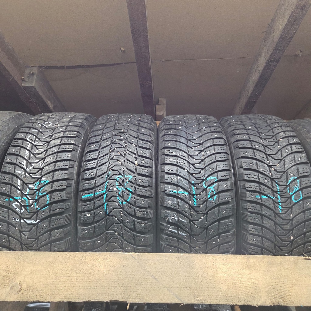 195/55R16 91T Michelin X-ICE North 3 Käytetty nastarengas 7-8mm DOT-18