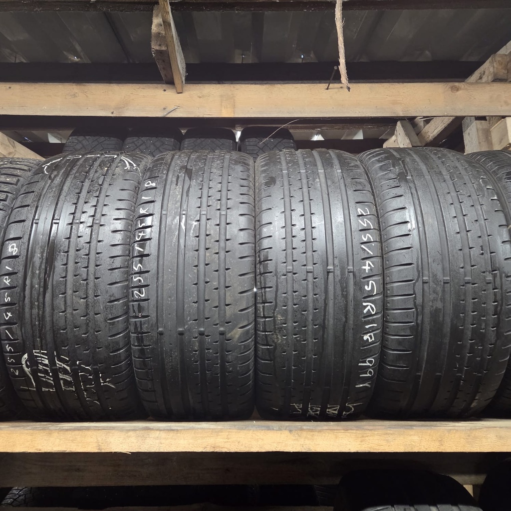 255/45R18 99Y Continental SportContact 2 Käytetty kesärengas 5,5-7mm DOT-13 -15