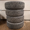 215/70R16 100T Nokian Hakkapeliitta 9 SUV Käytetty nastarengas 7-7,5mm DOT-10