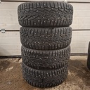 215/55R16 97T XL Nokian Hakkapeliitta 7 Käytetty nastarengas 8-9mm DOT-09