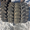 10.00-20 Käytetty Kaivinkoneen rengas (Kuntoluokka C)